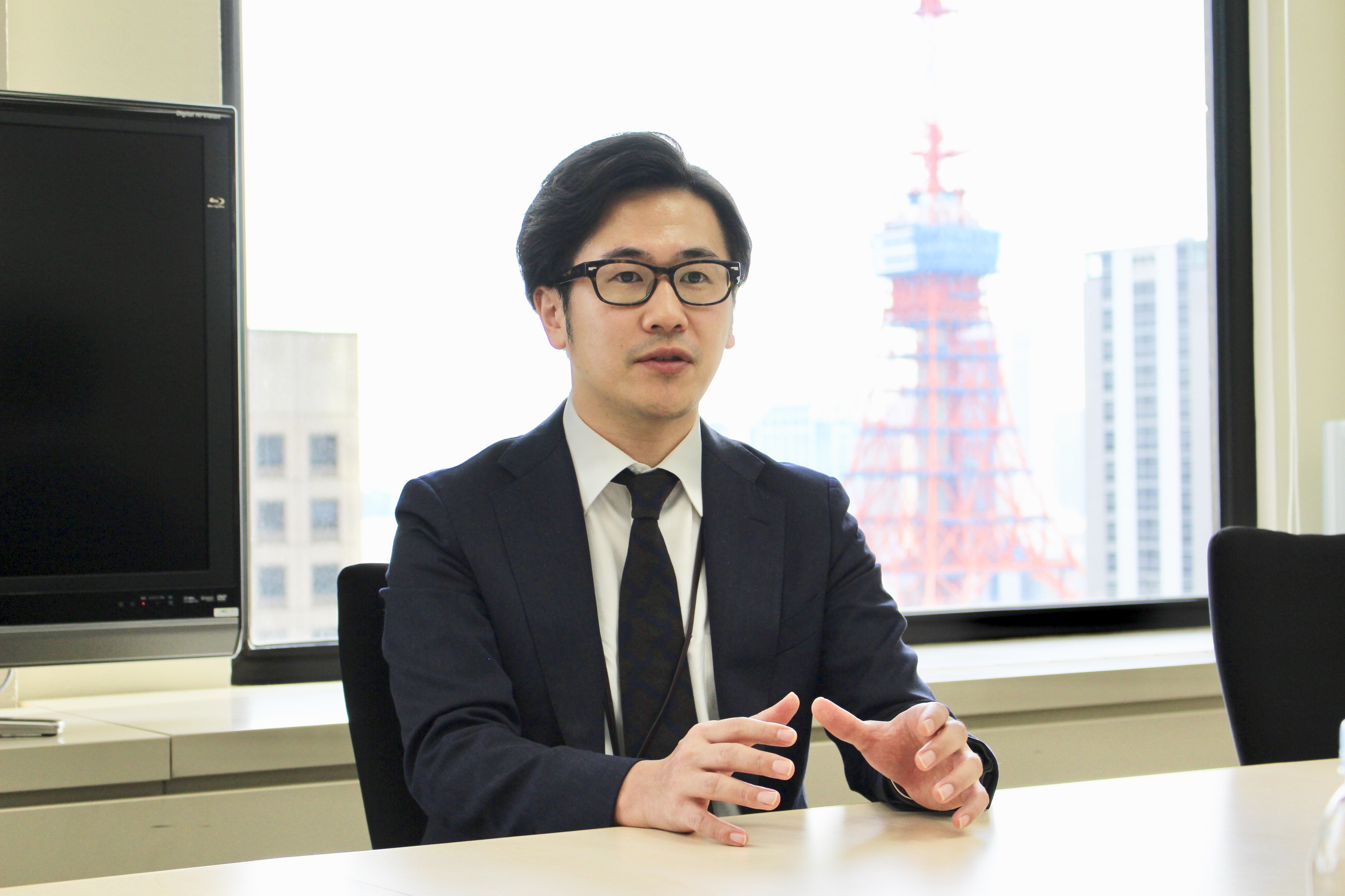 イーソリューションズ