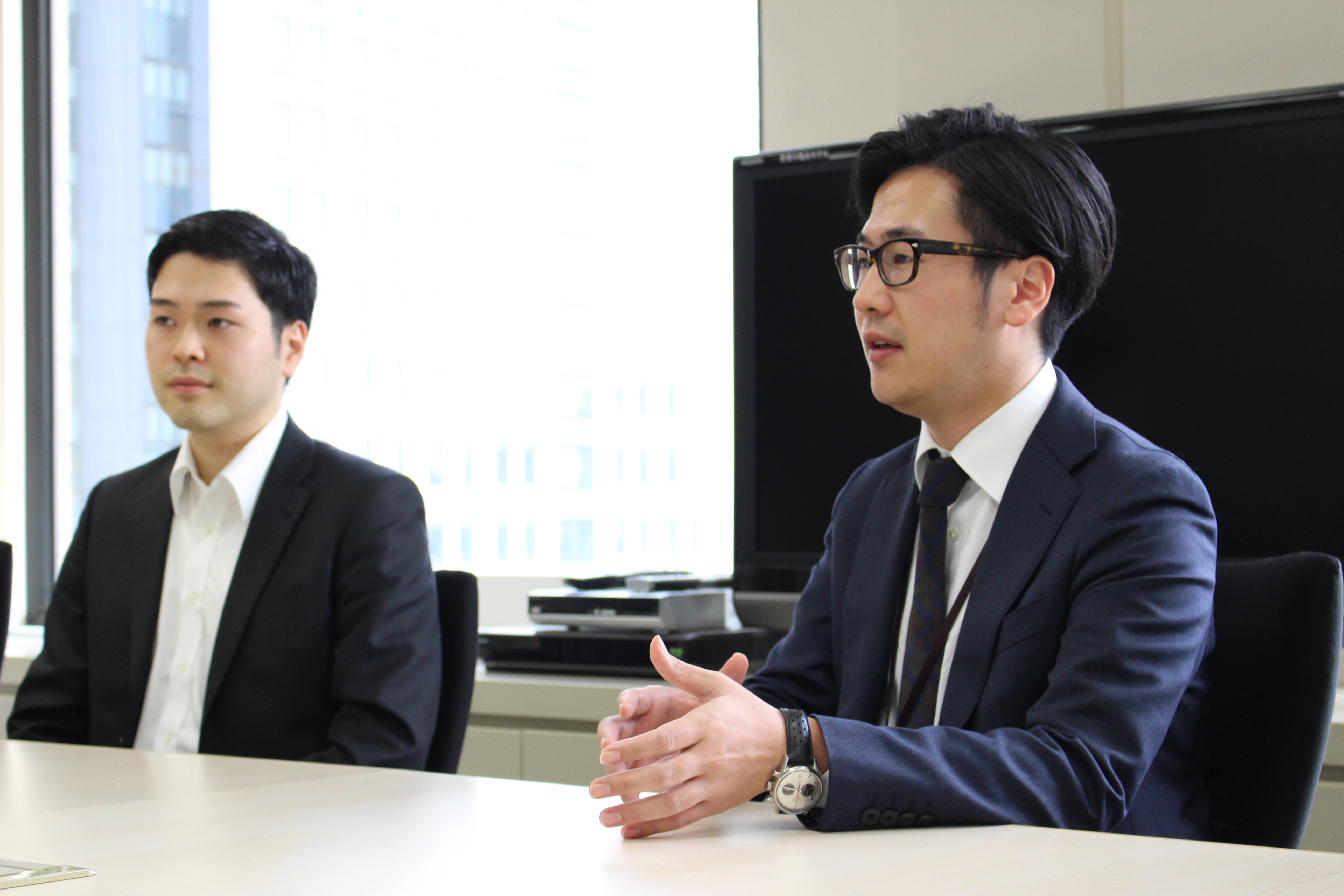 イーソリューションズ