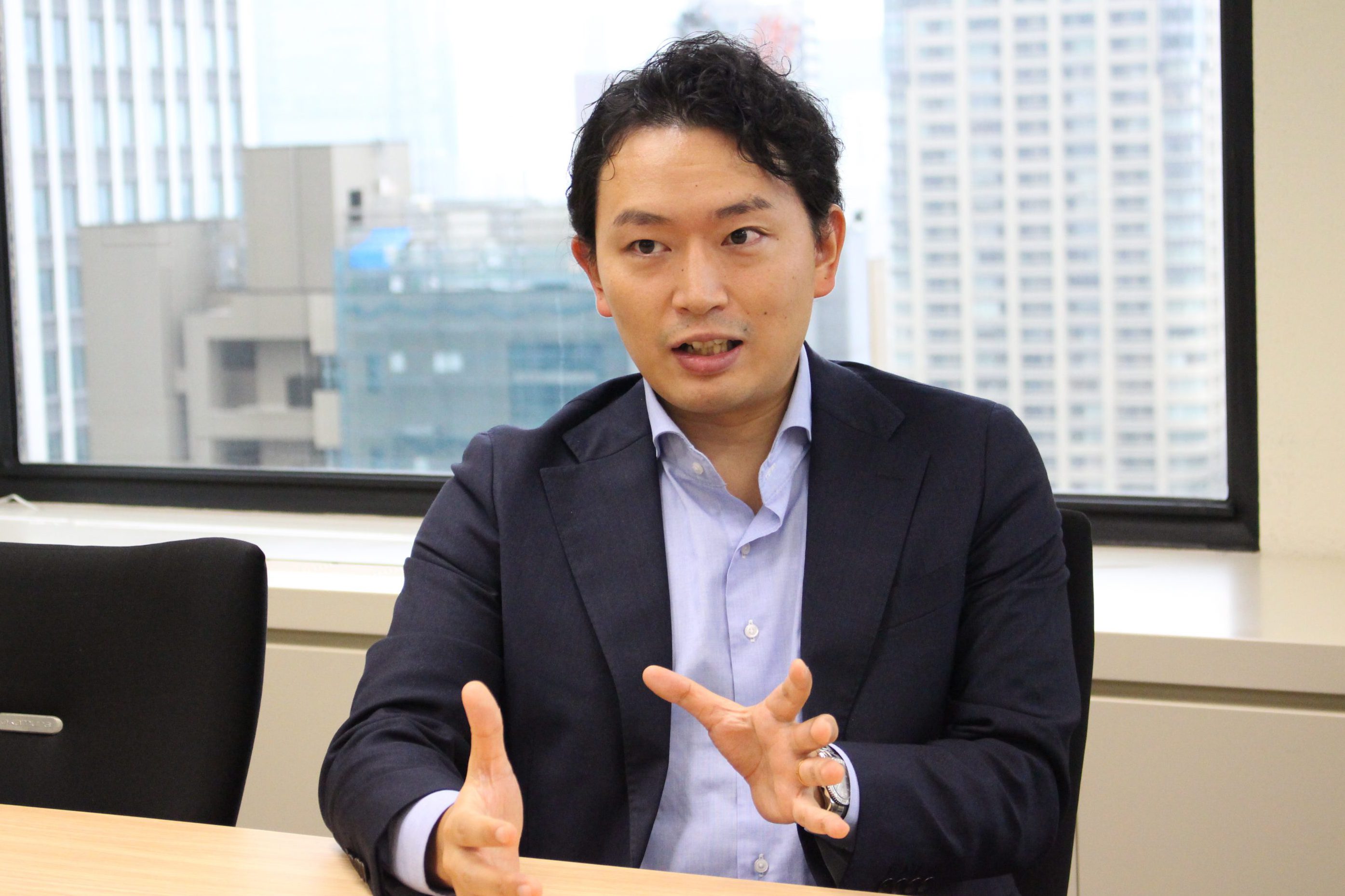 イーソリューションズ