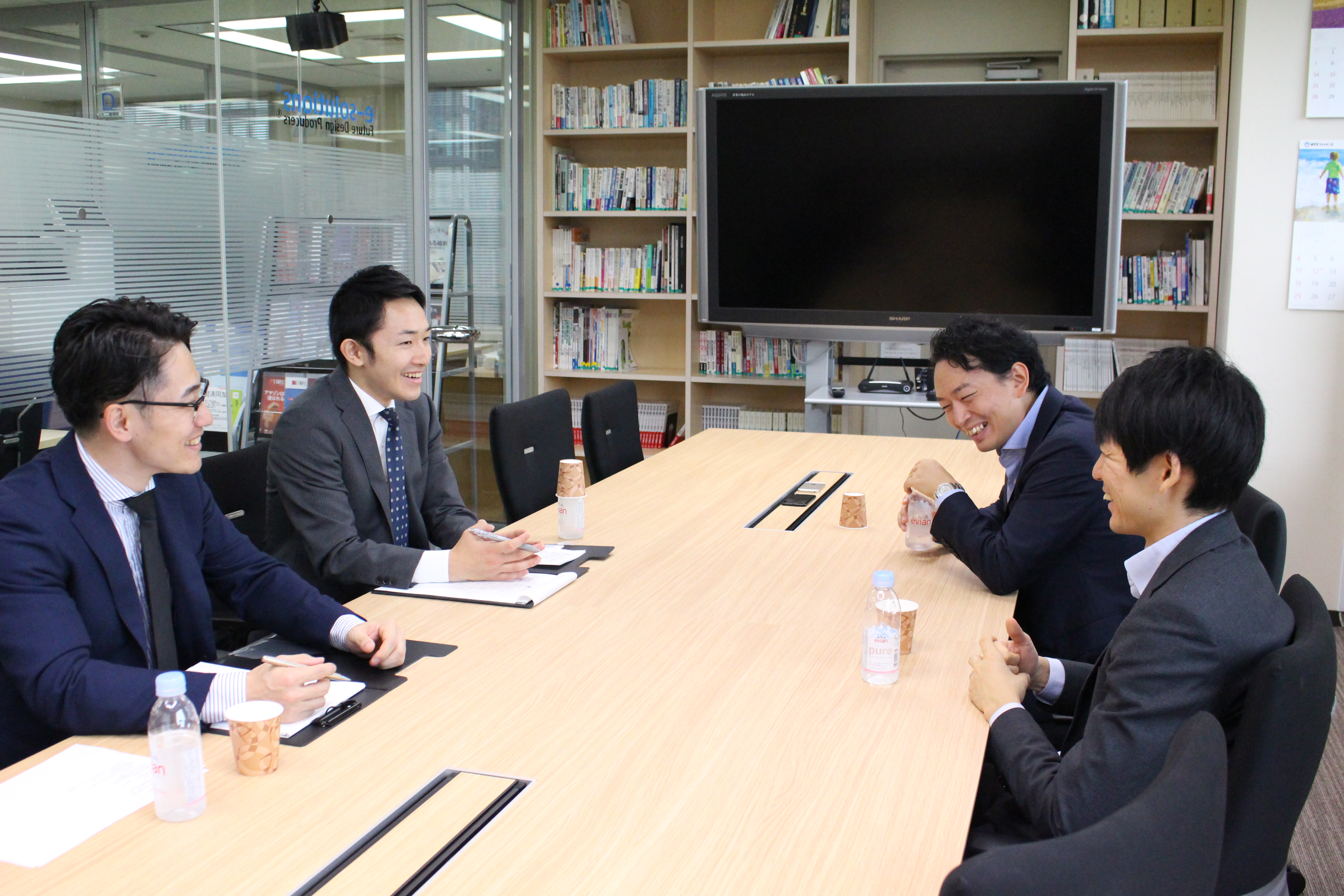 イーソリューションズ