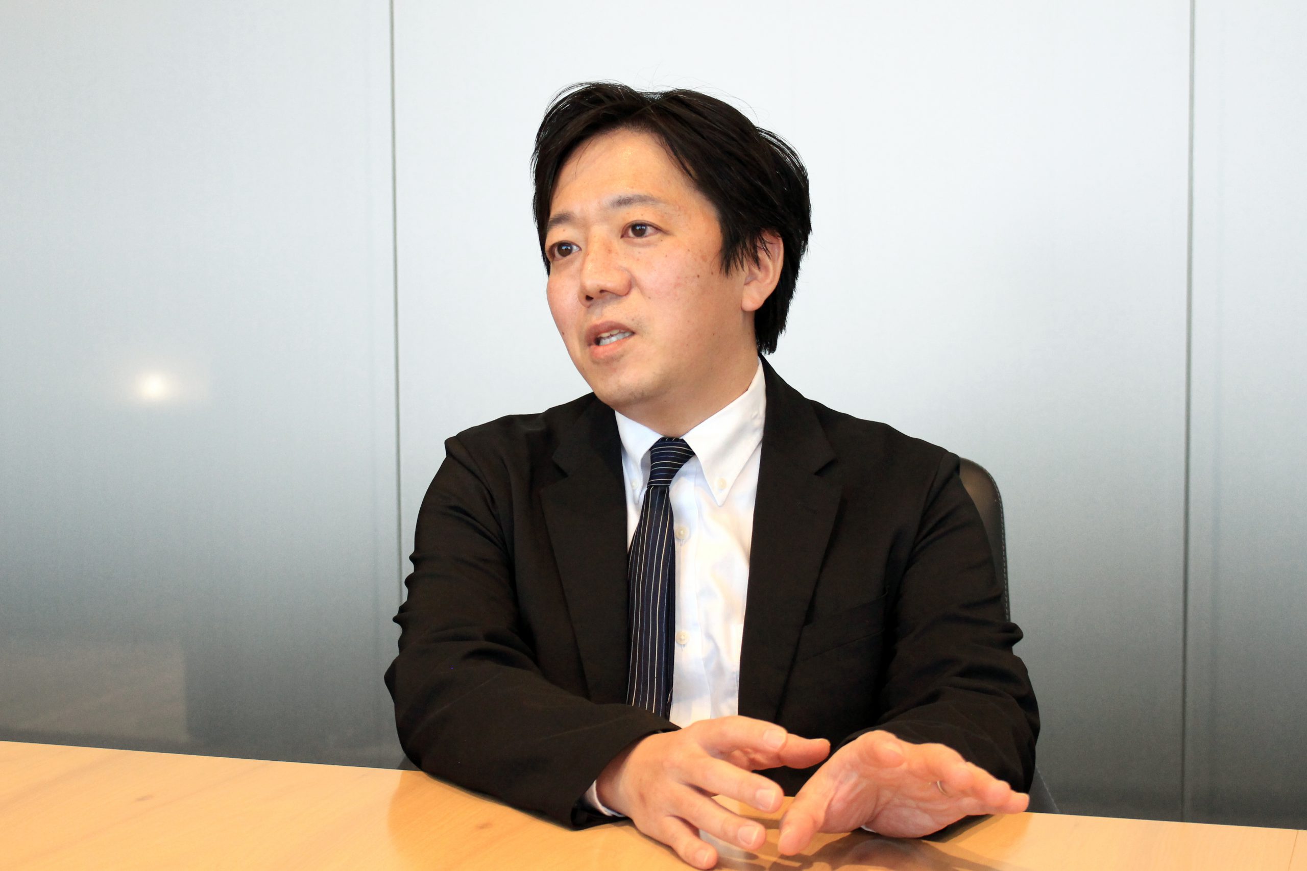 山内様