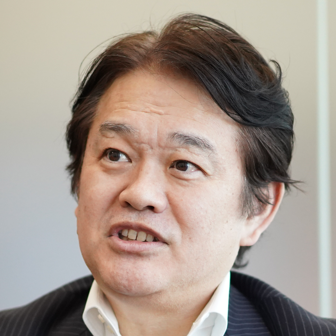 柴田隆治様