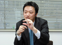 採用担当の高楊 順氏