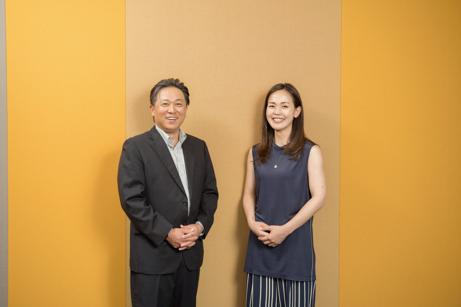 EYストラテジー・アンド・コンサルティング テクノロジーストラテジー＆トランスフォーメーション（TS&T） パートナー 忽那桂三様、マネージャー 高坂亜希子様インタビュー／企業課題の先に社会課題を見るIT変革プロジェクトの達人