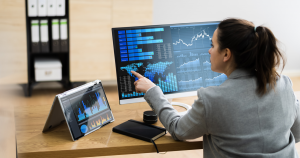 データアナリストへ未経験で転職する際に必要なスキルや経験、資格とは