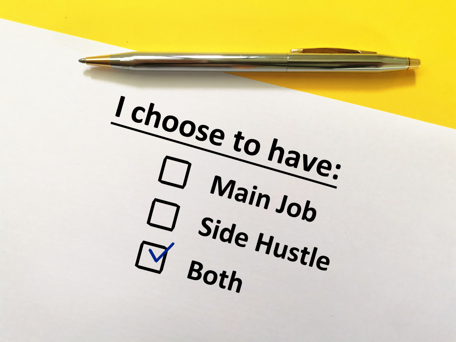 コンサルタントの副業実態調査：月収10～30万円が最多、新規事業・CxOが人気