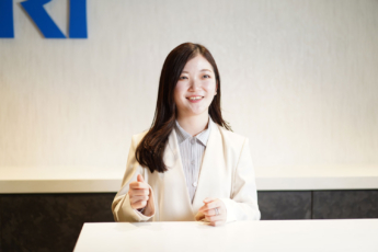 “AI共生時代”における「デザイン進化論」──NRIデザイナー沼野千秋氏が語る