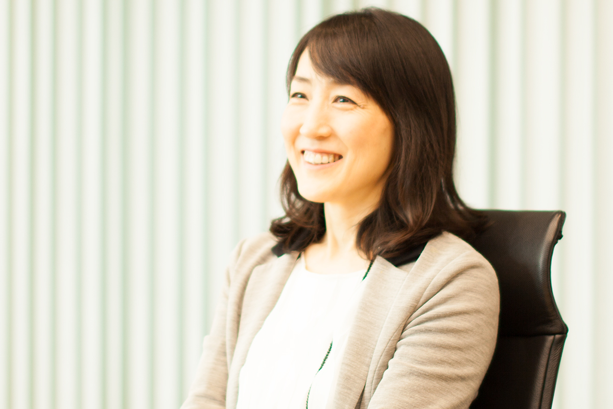 アビームコンサルティング　岩井 かおり 様